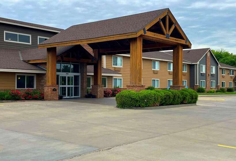 فندق على الطريق Quality Inn Atchison