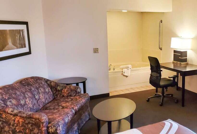 فندق على الطريق Quality Inn Atchison