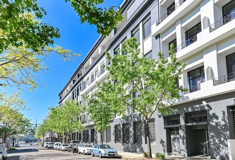 Nesuto Woolloomooloo