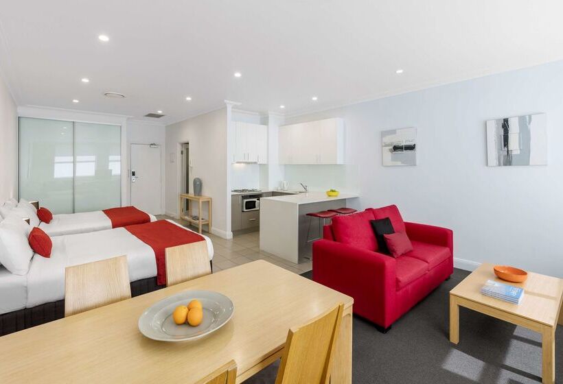 Nesuto Woolloomooloo