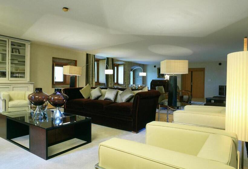 Parador De Santo Estevo