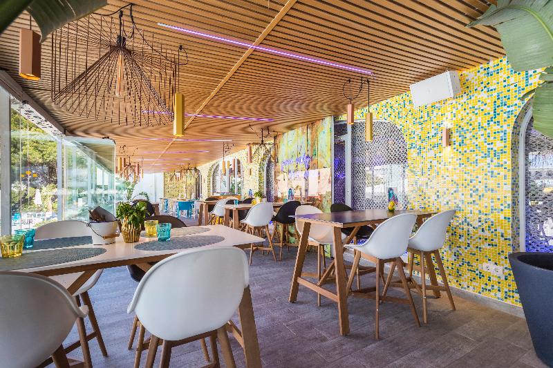 Sotavento Club Apartments  Adults Only