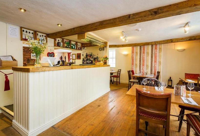 호스텔 The Castle Inn