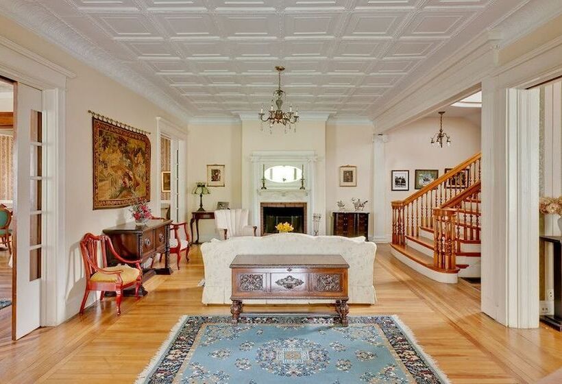 فندق صغير Hillholm Estate