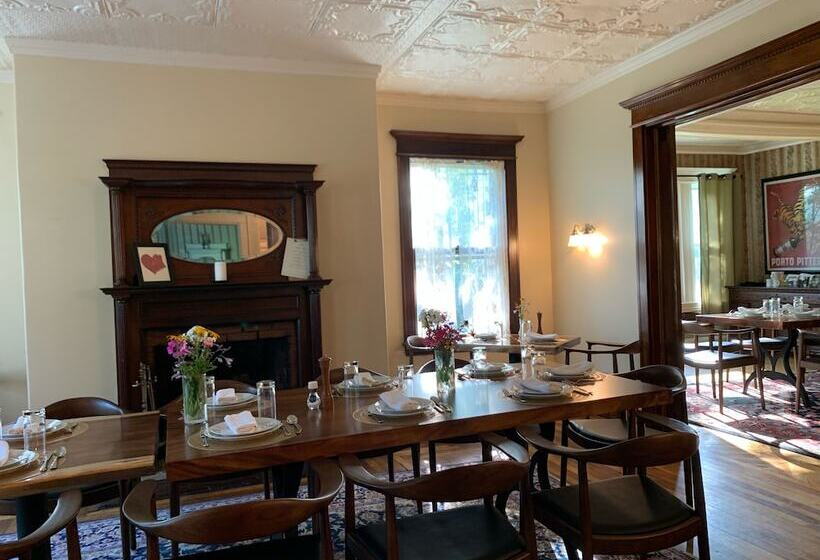 فندق صغير Hillholm Estate