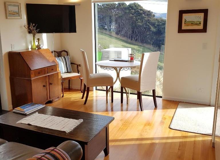 민박 The Rectangle Apartment, Akaroa