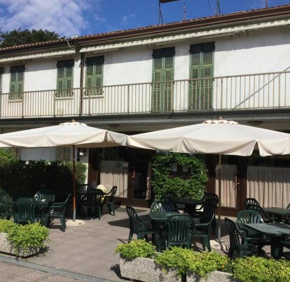 בית מלון כפרי Albergo Adige