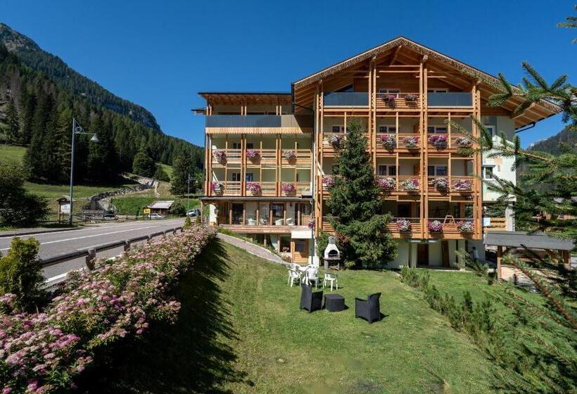 هتل Albergo Garni Edy