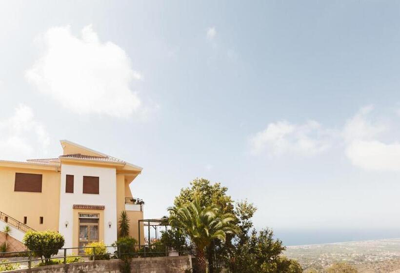 Отель Bellavista