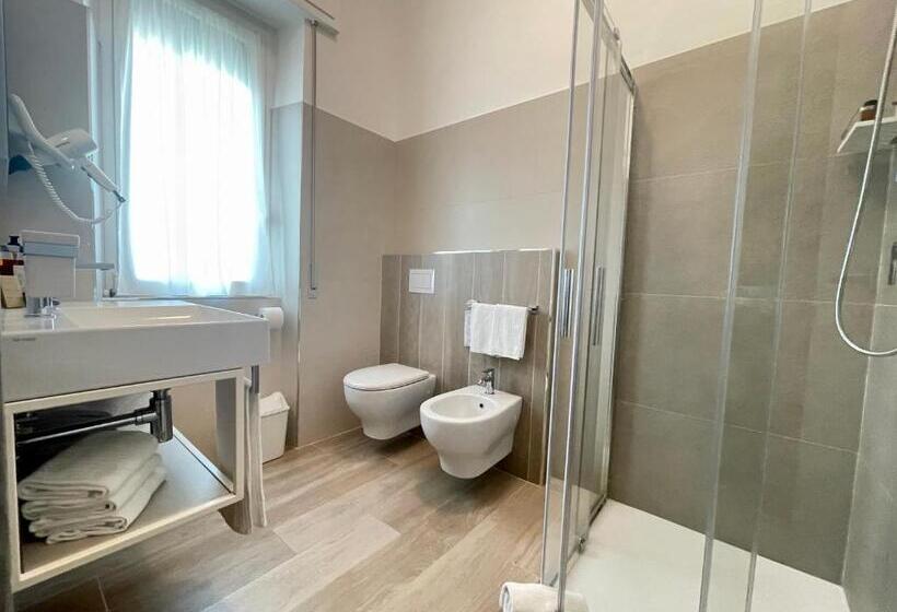 فندق Continental