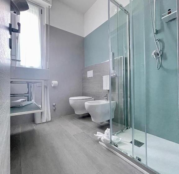 فندق Continental