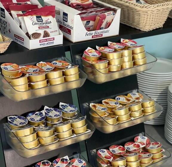 فندق Continental