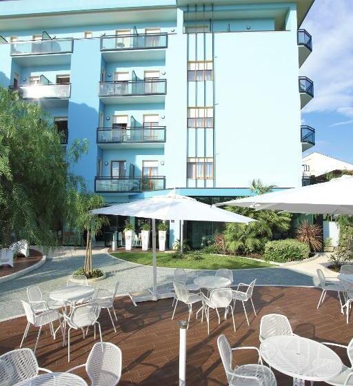 فندق Continental