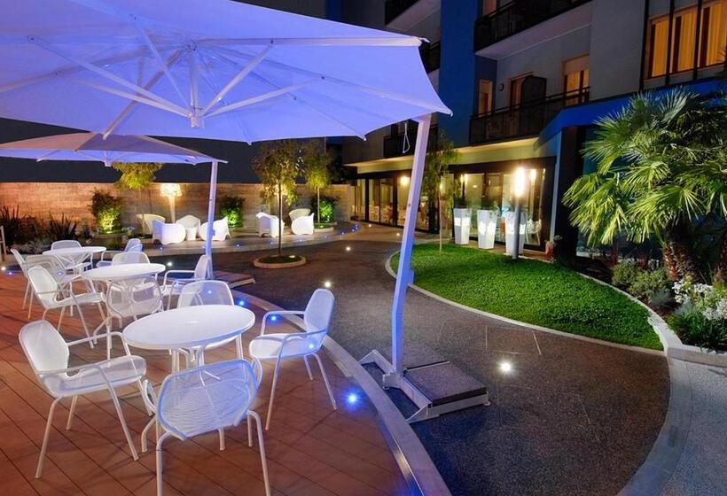 فندق Continental