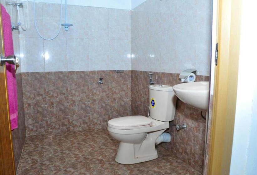 فندق Green Shadows Beach