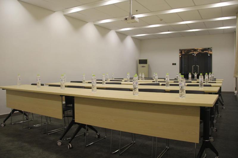 酒店 Hanting  Jinan Huayuan Road Honglou Plaza