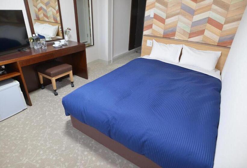 فندق New Gaea Omuta Garden