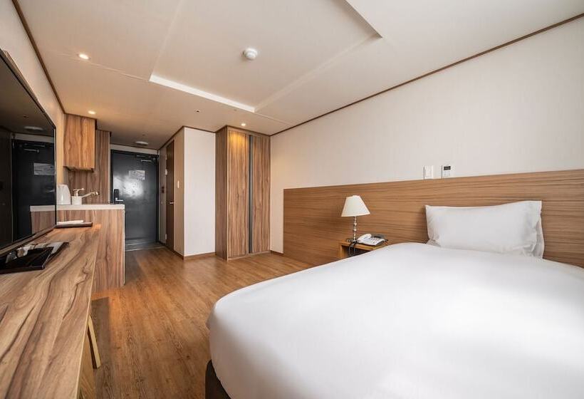 فندق Rest Seogwipo