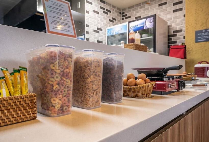 فندق Rest Seogwipo