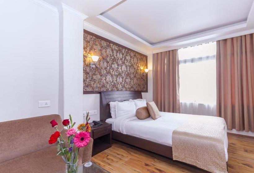 Отель Sherepunjab & Spa