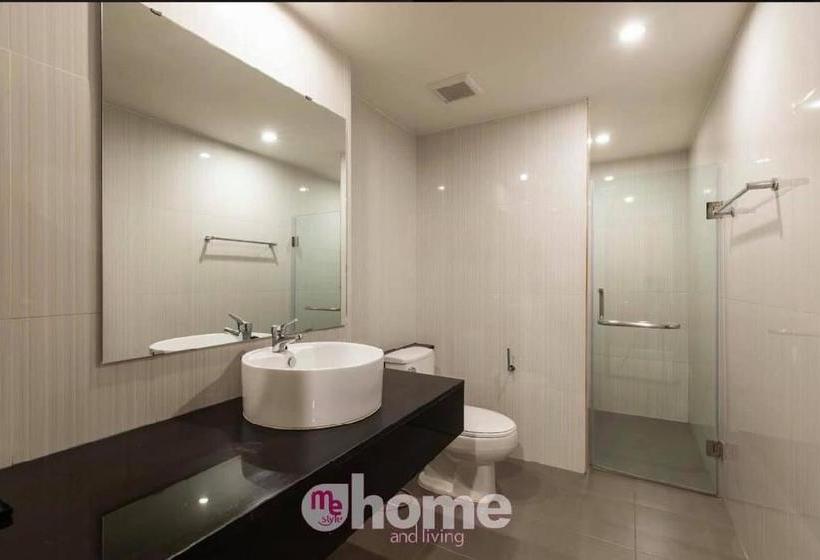 فندق The Tempo Lopburi