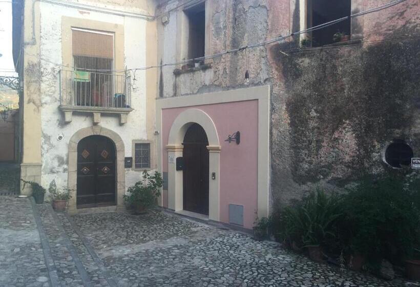 بنسيون Alla Chiazzetta Calabria