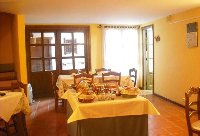 ペンション Casa De Oria