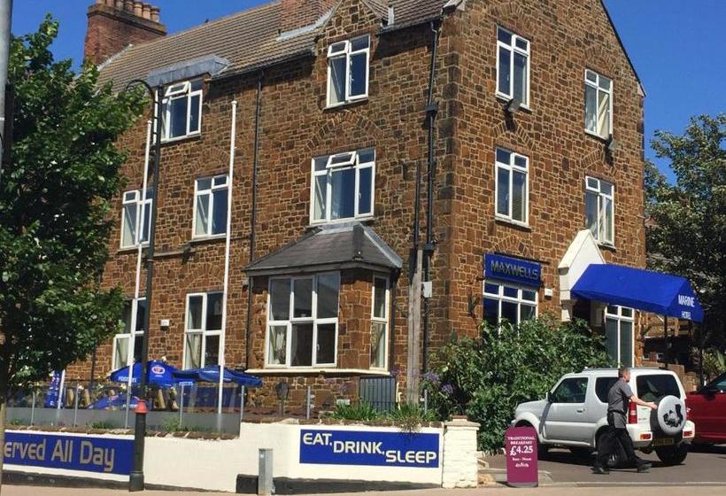 ペンション Marine Bar Pub With Rooms