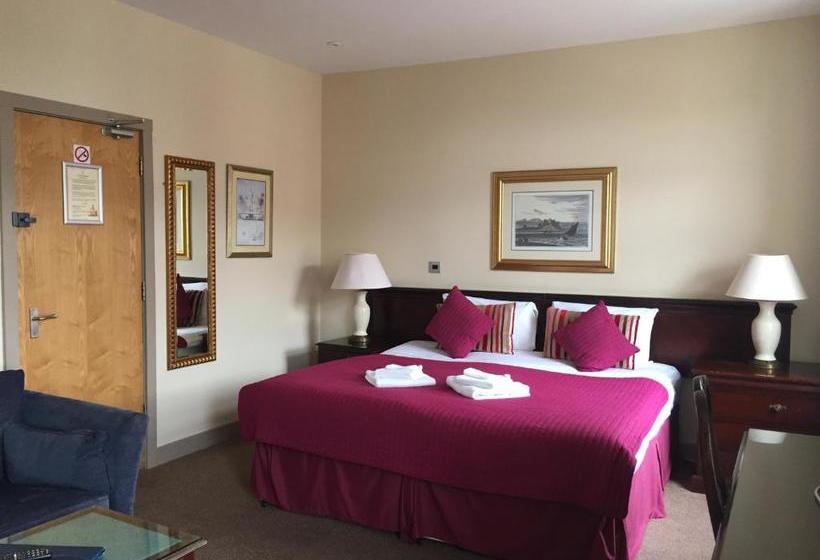 ペンション Marine Bar Pub With Rooms