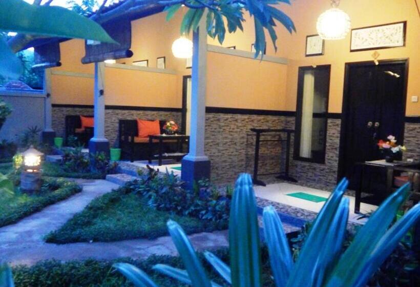 פנסיון Putu Guest House Pemuteran