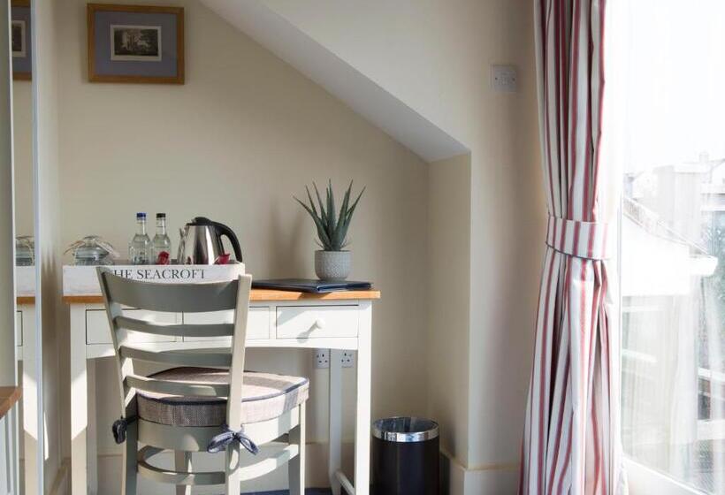 بنسيون Seacroft