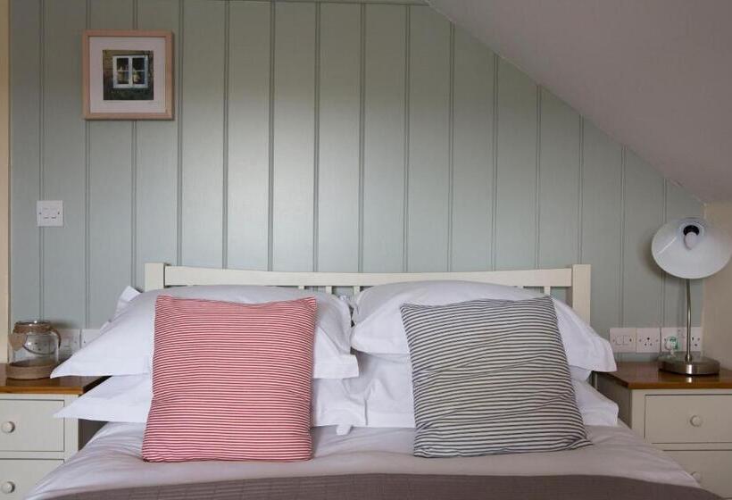 بنسيون Seacroft