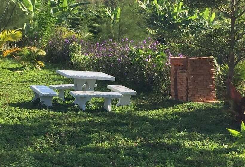 Baan Auemdao Resort