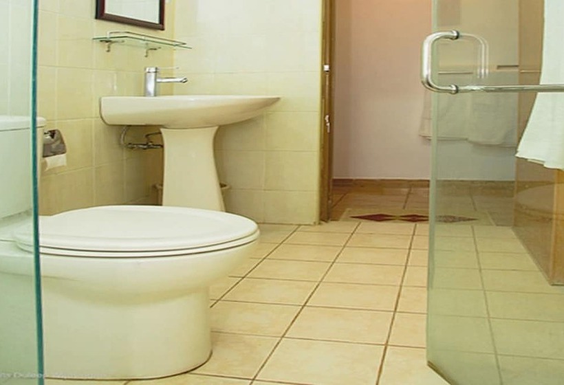 Отель Ariyana Wellness Retreat Yala