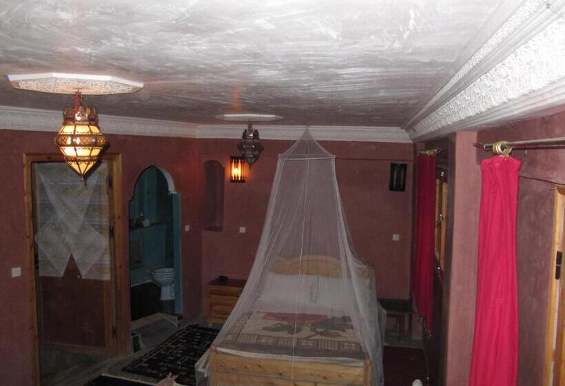 ホテル Auberge Des Cavaliers Du Todra