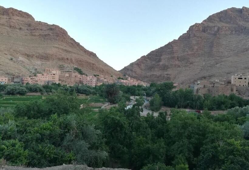 ホテル Auberge Des Cavaliers Du Todra