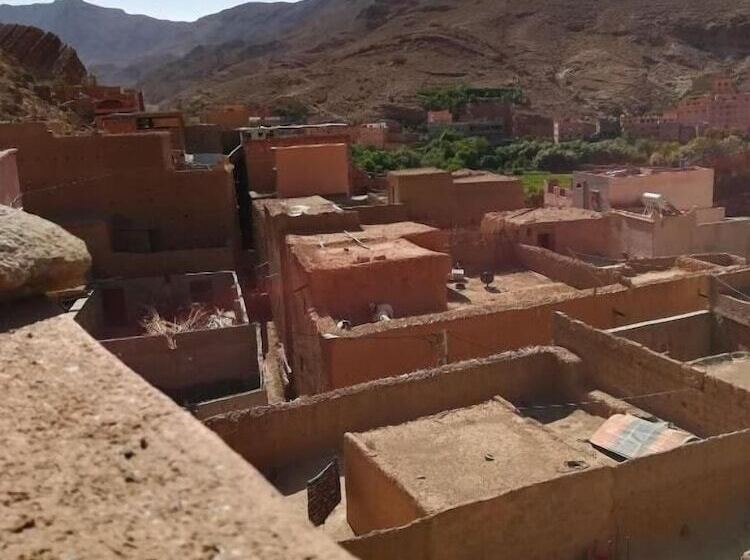 ホテル Auberge Des Cavaliers Du Todra