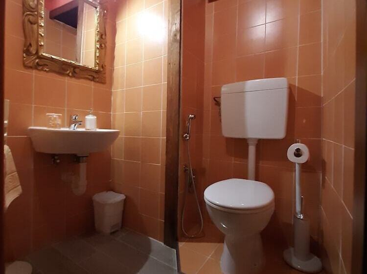 호텔 B&b La Locanda Del Cinghiale