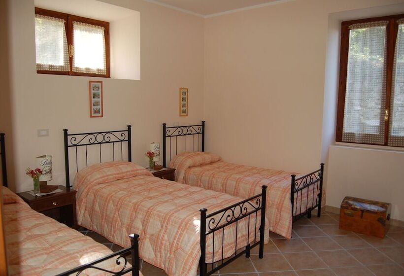 בית מלון כפרי B&b Le Pietre Ricce