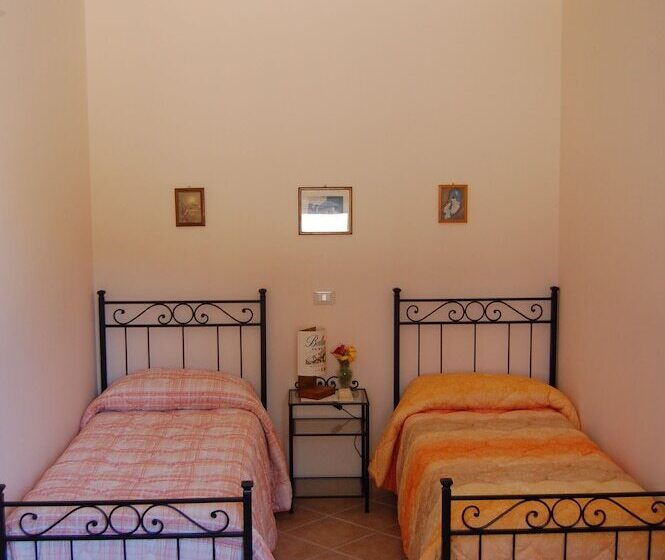 בית מלון כפרי B&b Le Pietre Ricce