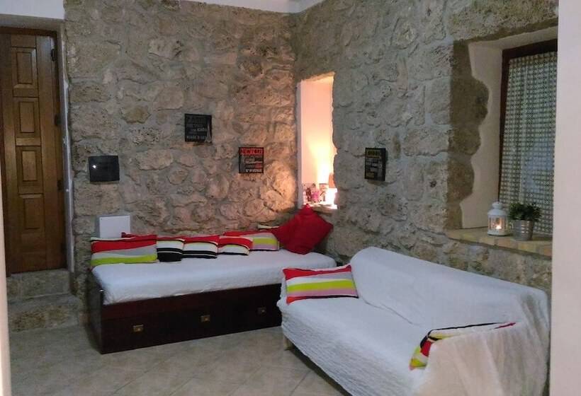 בית מלון כפרי B&b Le Pietre Ricce