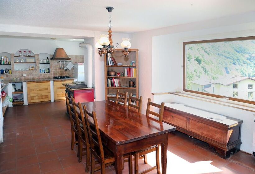 בית מלון כפרי B&b Rocca Di Bajedo