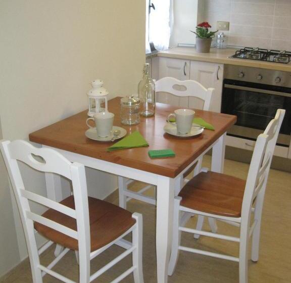 Отель Bed & Breakfast Castello Regina