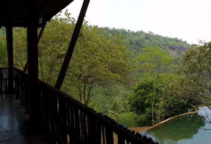 호텔 Birds Park Polgahawela