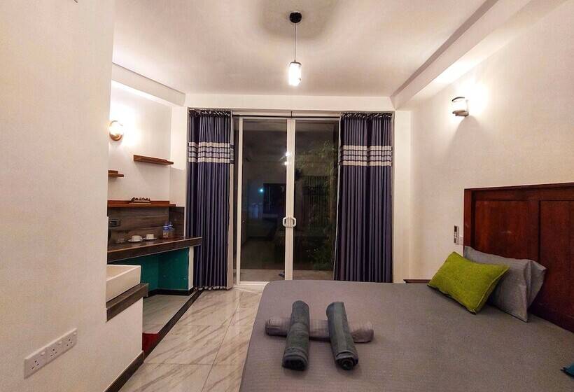 Отель Chen Villa Near Airport