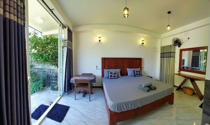 Отель Chen Villa Near Airport