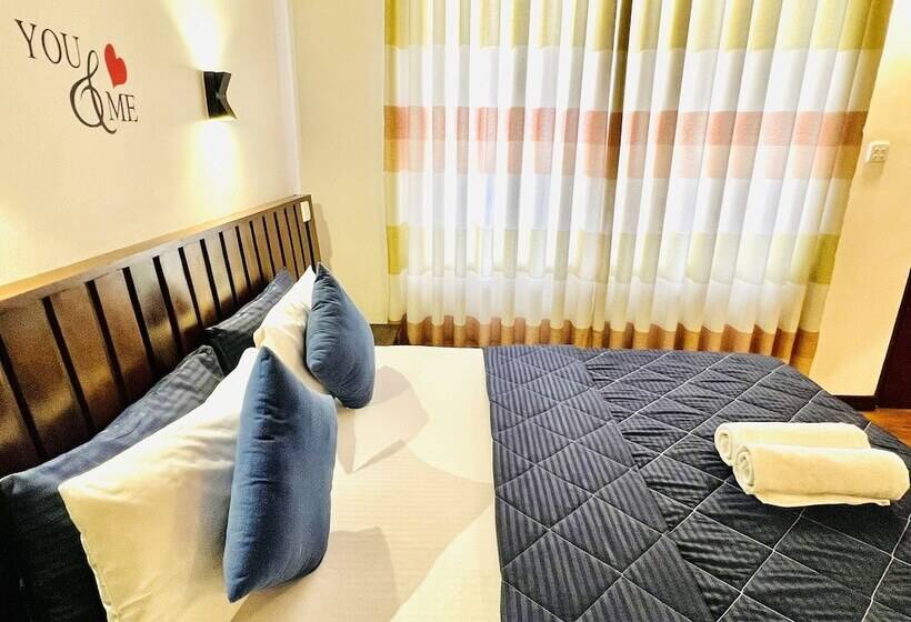 Отель Cozy Sea View Inn