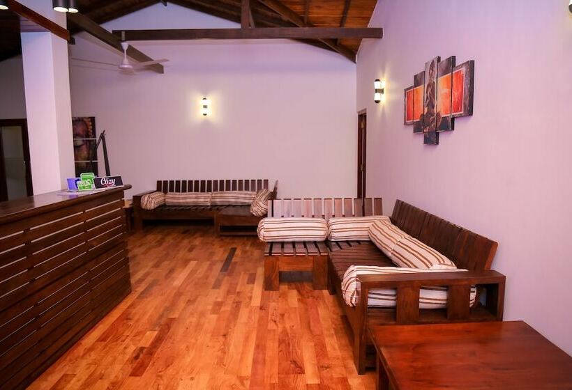 Отель Cozy Sea View Inn