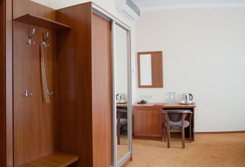 בית מלון כפרי Evropeysky