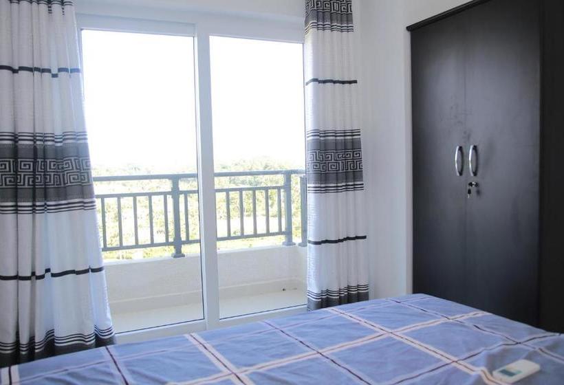 בית מלון כפרי Fairway Galle Serviced Apartments